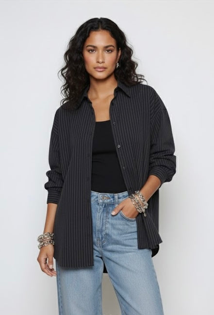 Chemise bleu noir à rayures